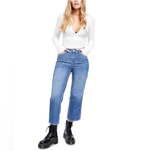 Free People Chloe Baby Barrel Jeans SIZE S NWT - Picture 8 of 13